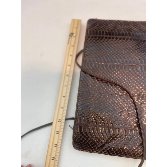 Women's Vintage La Belle Brown Snakeskin Clutch Small - Picture 6 of 15